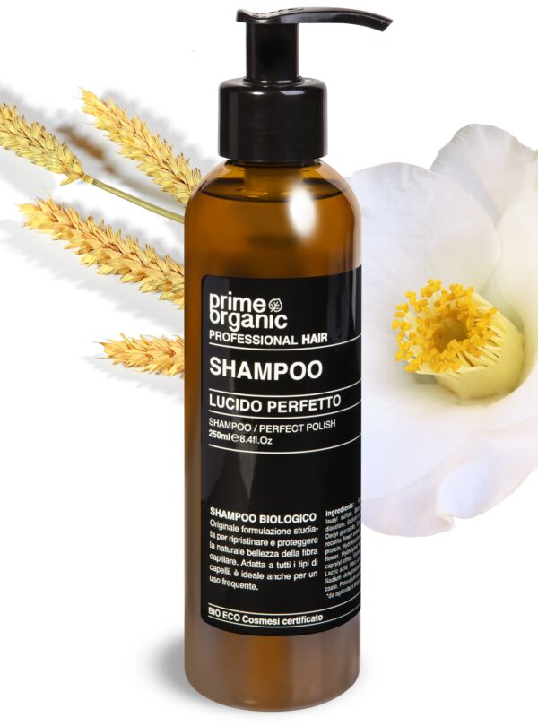 Ingredients: Aqua, Ammonium lauryl sulfate, Di- sodium cocoamphodiacetate, Sodium myristoyl glutamate, Decyl glucoside, Glycerin, Chamomilla recutita flower extract*, Hydrolyzed soy protein, Hydrolyzed verbascum thapsus flower, Hydrolyzed walnut extract, Dicaprylyl ether, Glyceryl oleate, Parfum, Lactic acid, Citric acid, Benzyl alcohol, Sodium dehydroacetate, Sodium benzoate, Potas- sium sorbate, Limonene. * da agricoltura biologica